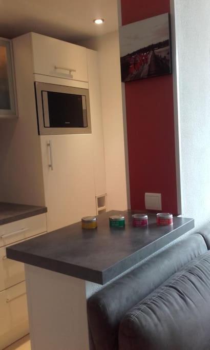 Charmant Studio Cosy Ideal Pour Escapade Amoureuse Apartment ปาลาวาส-เลส์-โฟลต์ ภายนอก รูปภาพ